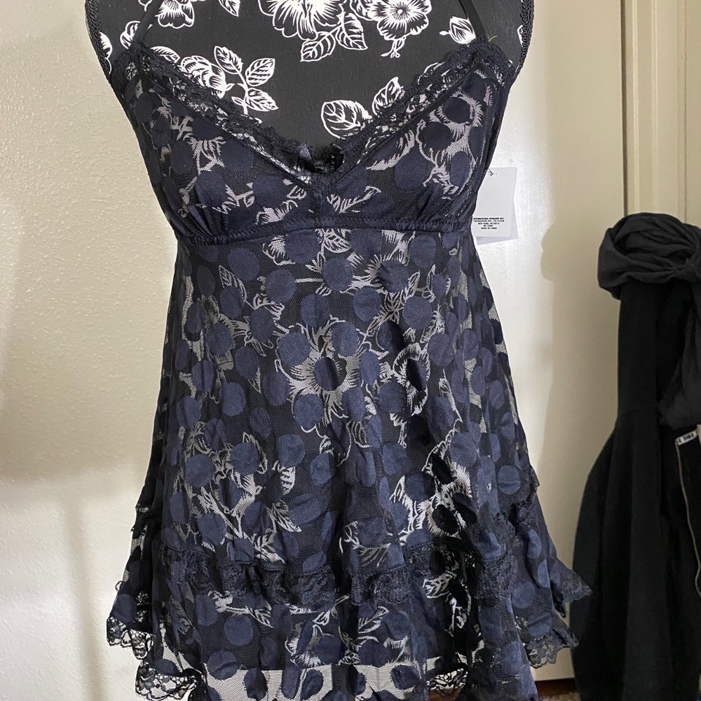 Baby doll night wear/lingerie